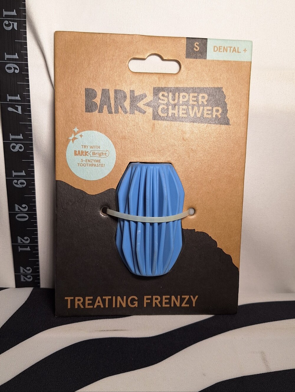 NWT Bark Super Chewer Treating Frenzy Dog Toy S